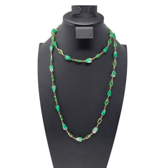 Vintage Flapper Necklace Gold Tone Resin Green Beaded Versatile 45" Delicate - Picture 2 of 14